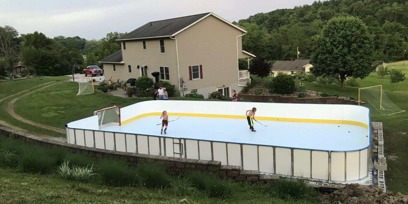 backyard hockey rink